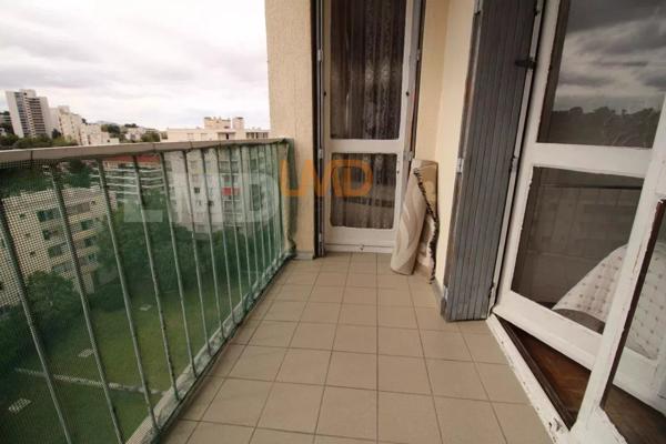 Appartement T3 + cave situé dans une résidence sécurisée à Marseille