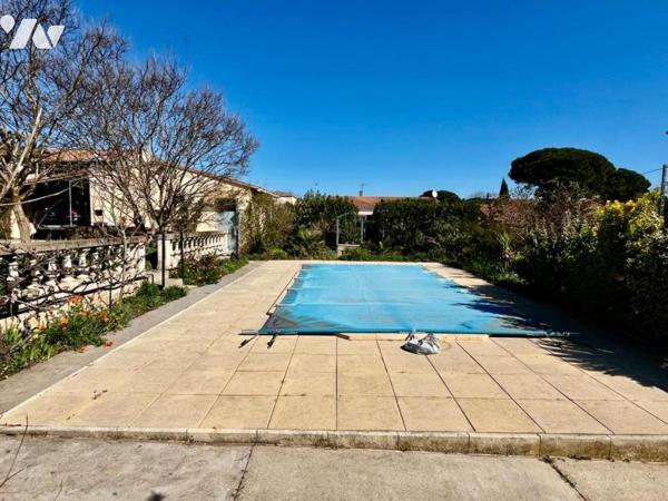 Villa composée de deux appartements BAGNOLS SUR CEZE