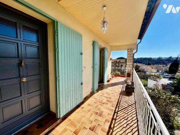 Villa composée de deux appartements BAGNOLS SUR CEZE