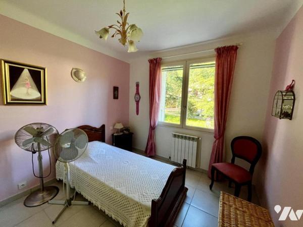 Villa composée de deux appartements BAGNOLS SUR CEZE