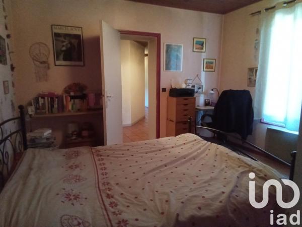 Maison à vendre 7 pièces 140 m² Les Églisottes-et-Chalaures