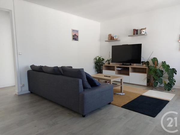 Appartement T3 à vendre  3 pièces - 76,47 m2 FOUGERES - 35