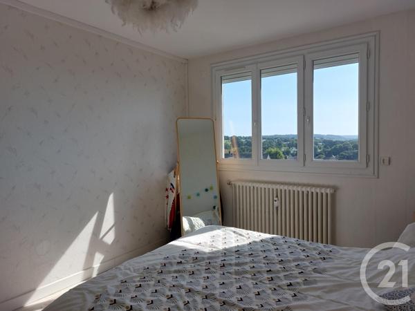 Appartement T3 à vendre  3 pièces - 76,47 m2 FOUGERES - 35