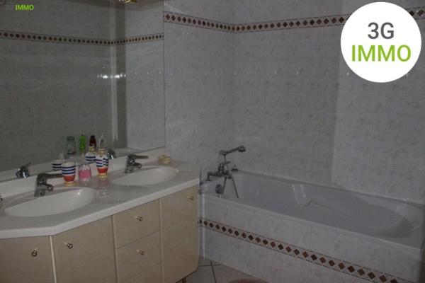 Vente / Maison et grand terrain