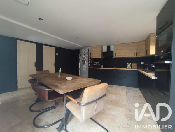 Maison à vendre 10 pièces 220 m² Aigrefeuille-d'Aunis