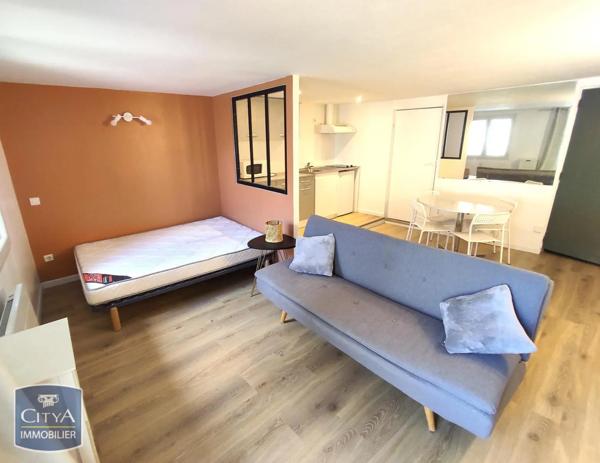 Immeuble à vendre 215m²