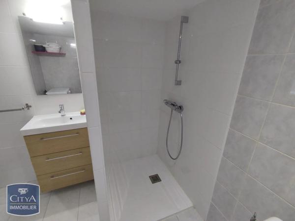 Immeuble à vendre 215m²