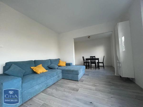 Appartement à louer 3 pièces 73.56m²