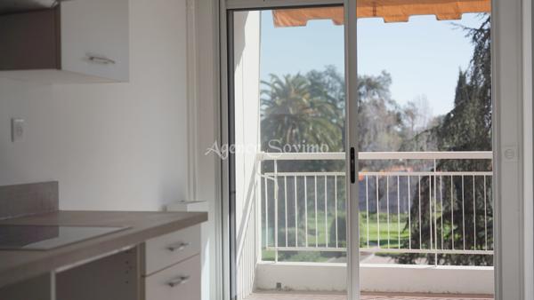 Location annuelle appartement 3 pièces vide Mandelieu-la-Napoule L'orée de L'Islette loué vide dans une réside