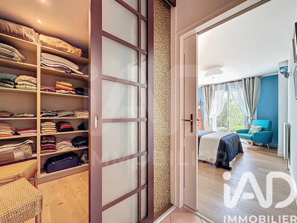 Maison à vendre 6 pièces 178 m² L'Houmeau