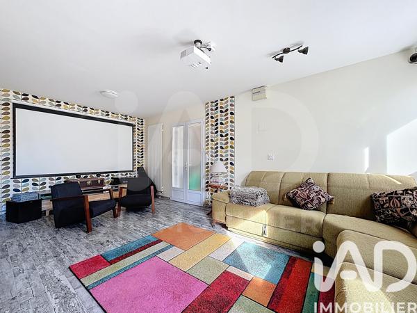 Maison à vendre 6 pièces 178 m² L'Houmeau