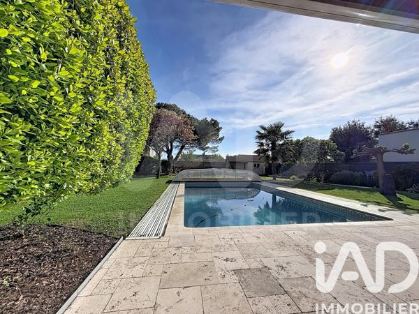 Maison à vendre 6 pièces 178 m² L'Houmeau