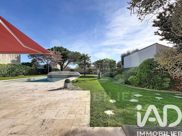 Maison à vendre 6 pièces 178 m² L'Houmeau