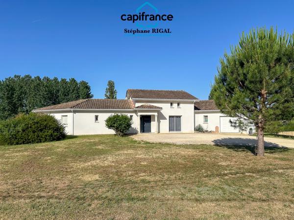 Maison à vendre 6 pièces maison de 180m2 habitables sur un terrain clos de 7315m2