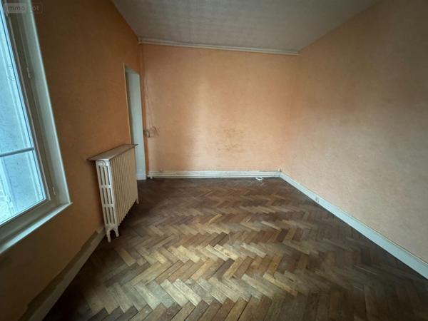 Maison à vendre à Mailly-le-Camp dans l'Aube (10230), ref : 15309/388