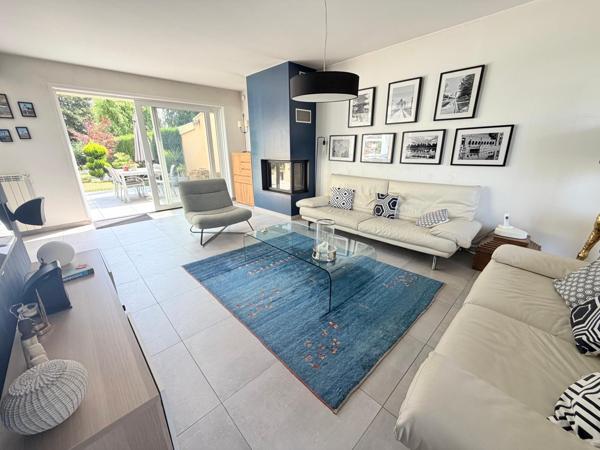 Maison à Tourcoing, 59200 - 6 pièces 180m²