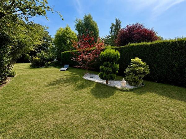 Maison à Tourcoing, 59200 - 6 pièces 180m²