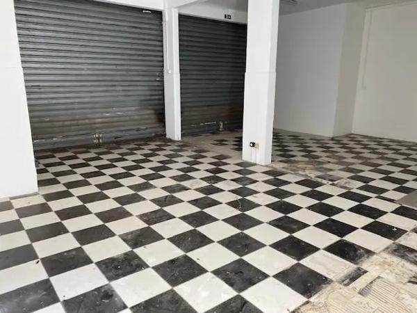 Local commercial à vendre 50m²