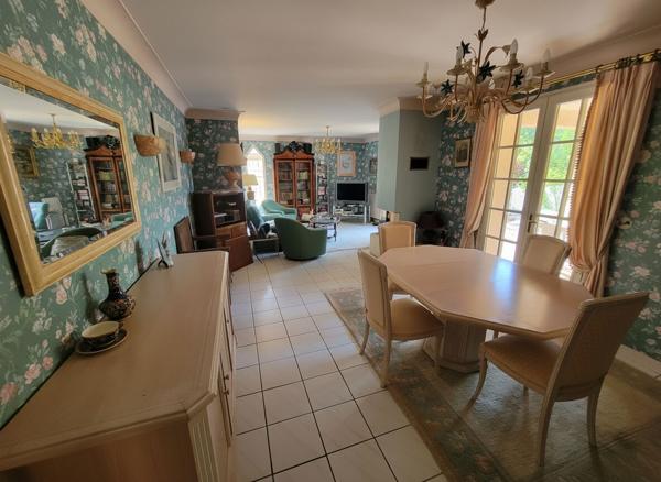 CURZAY SUR VONNE - TERRAIN + BATIMENT