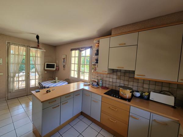 CURZAY SUR VONNE - TERRAIN + BATIMENT