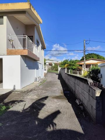 Vente Maison de ville 8 pièces 186 m2 à Le Lamentin