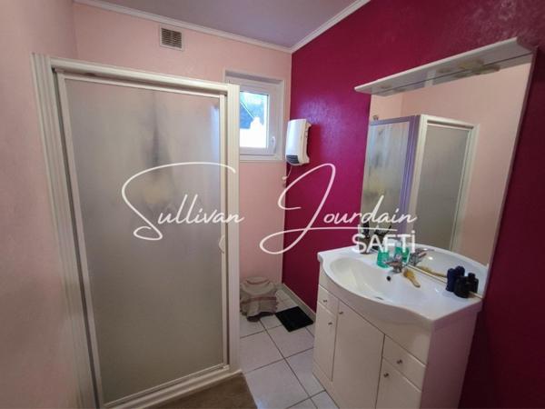 Charmante maison au calme en bout d'impasse.