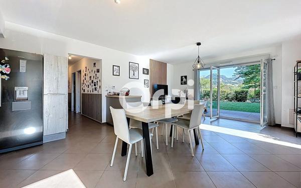 Appartement à vendre    4 pièces • 85,44 m2 Viuz-en-Sallaz