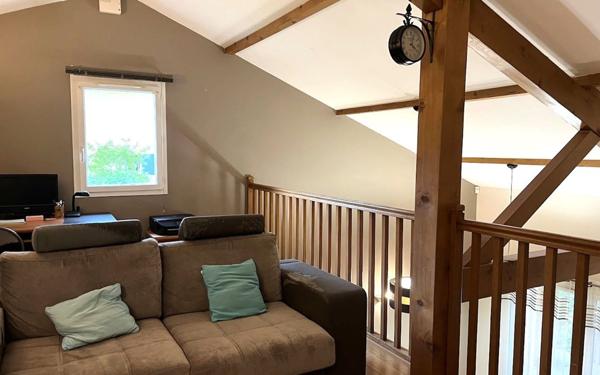 Maison à vendre    6 pièces • 131 m2 Lozanne