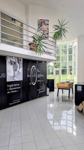 Locaux professionnels avec terrain situé à 67150 Nordhouse, dans le Grand Ried du prestigieux bassin d'Alsace.