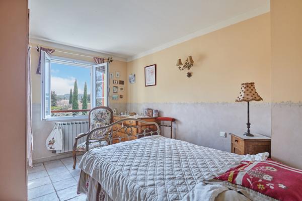 Maison de charme style bastide de 120 m² sur plus de 1600 m² de terrain