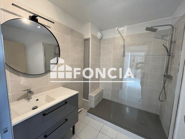 Location Appartement 3 pièces 68.8 m² - 20 RUE SAINT-CHARLES Avignon 84000