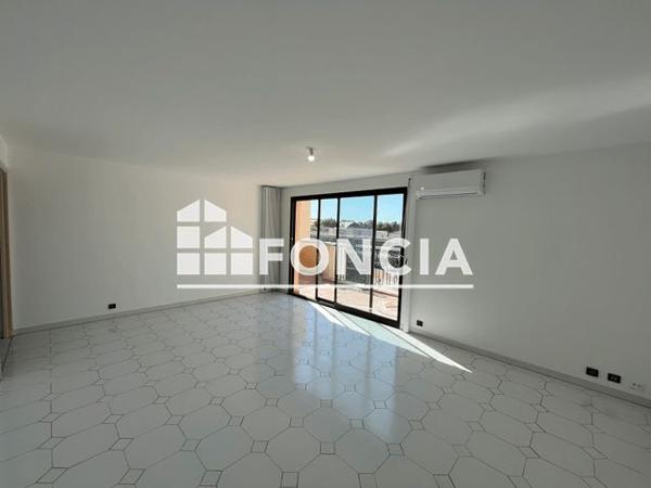 Location Appartement 3 pièces 68.8 m² - 20 RUE SAINT-CHARLES Avignon 84000