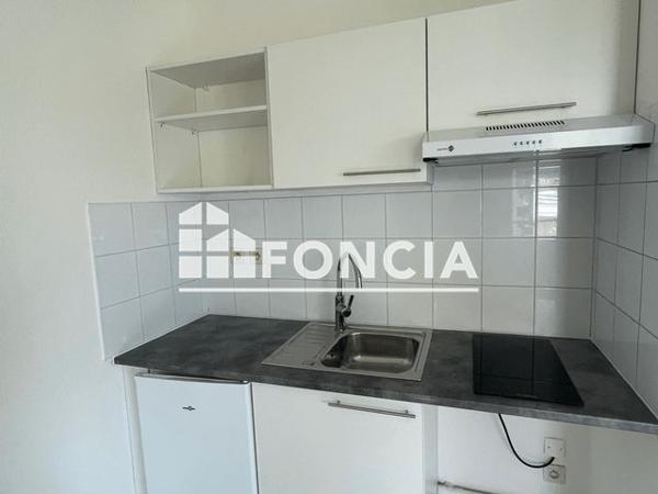 Location Appartement 2 pièces 40 m² - 2 IMPASSE VERLAINE Avignon 84000