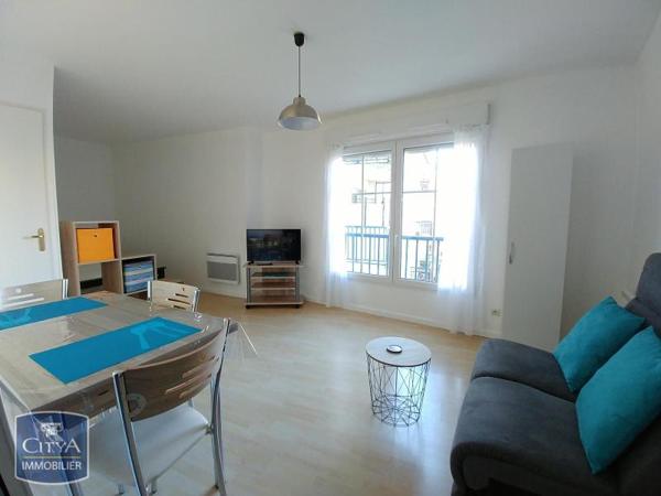 Appartement à louer 1 pièce 31.08m²