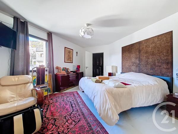 Appartement T5 à vendre  5 pièces - 212 m2 CLERMONT FERRAND - 63