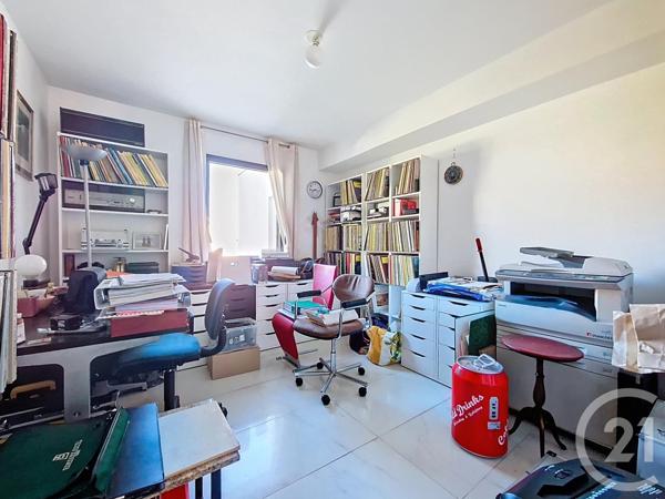 Appartement T5 à vendre  5 pièces - 212 m2 CLERMONT FERRAND - 63