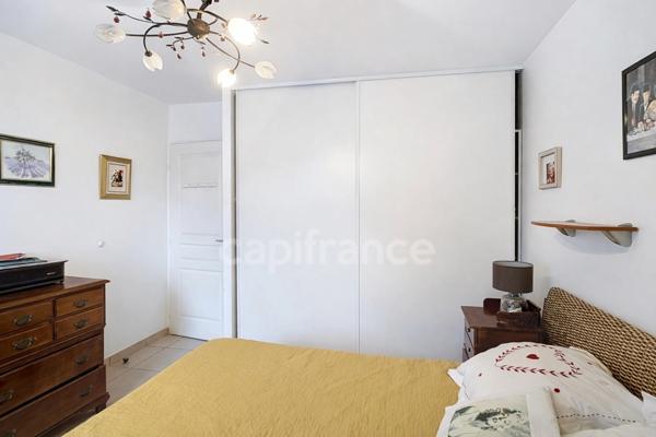 MONTELIMAR (26 200) - Appartement à vendre T4 récent 85 m² - Terrasse plein sud 19 m² - Garage fermé - DPE A
