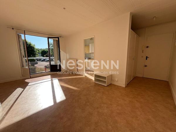 Appartement à vendre sur la commune de L'Isle-Adam, en plein centre-ville - Studio de 35 m²