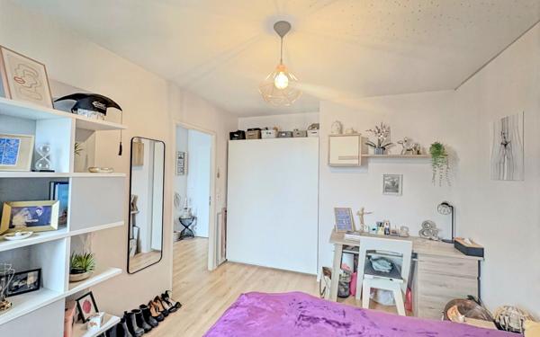 Appartement à vendre    2 pièces •  Chenôve