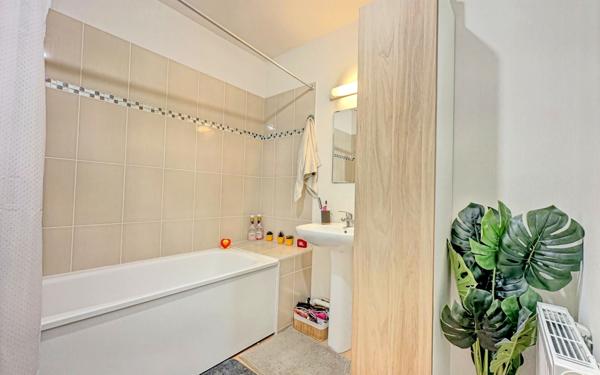 Appartement à vendre    2 pièces •  Chenôve