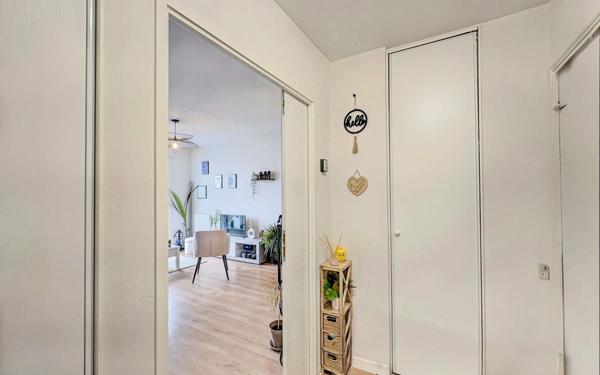 Appartement à vendre    2 pièces •  Chenôve