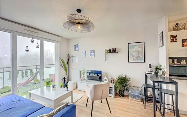 Appartement à vendre    2 pièces •  Chenôve