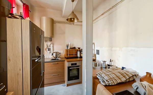 Appartement à vendre    3 pièces • 47,78 m2 Toulon