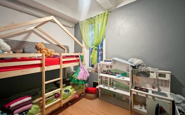 Appartement à vendre    3 pièces • 47,78 m2 Toulon