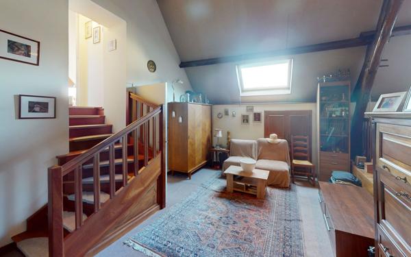 Maison à vendre    5 pièces • 156 m2 Bué