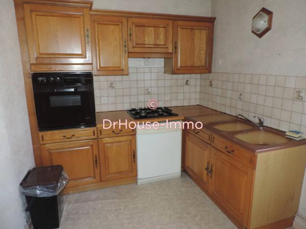 Immeuble à vendre 4 pièces de 195 m²