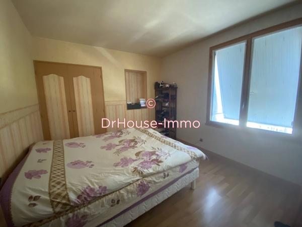 Immeuble à vendre 4 pièces de 195 m²