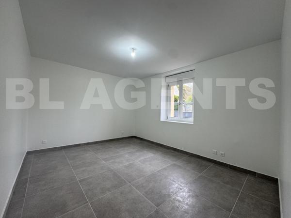 Maison familiale rénovée comme neuve – Coulommiers – 5 chambres – Terrain 1700 m²