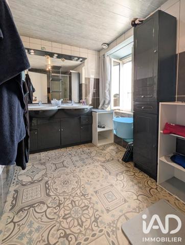 Appartement à vendre 5 pièces 116 m² Laissac-Sévérac l'Église