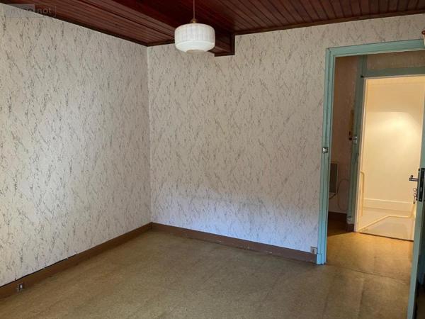 Maison à vendre à Meximieux dans l'Ain (01800), ref : 01067-876